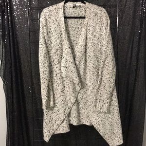 H&M Sweater cardigan!!